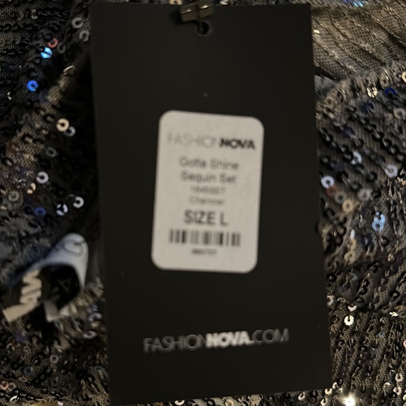 Gotta shine sequin set in charcoal - Picture 5 of 5